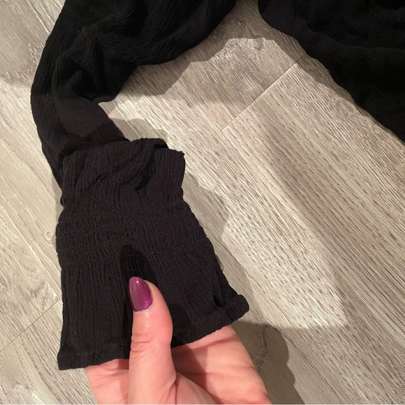 Black off the shoulder long sleeve top - Picture 8 of 8